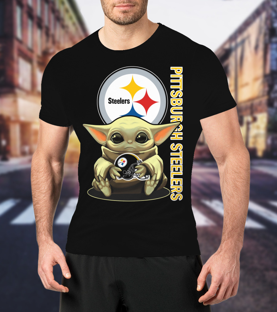 Pittsburgh Steelers Baby Yoda With Helmet T-Shirt