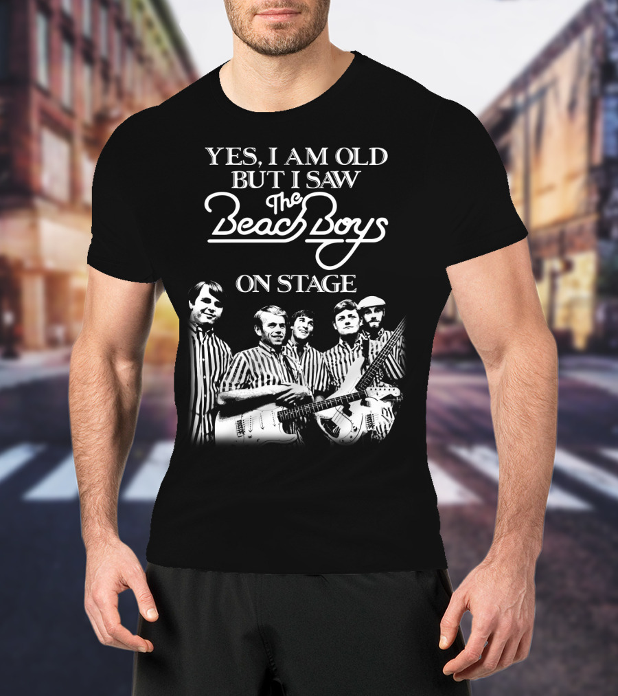 Yes I Am Old But I Saw The Beach Boys On Stage T-Shirt