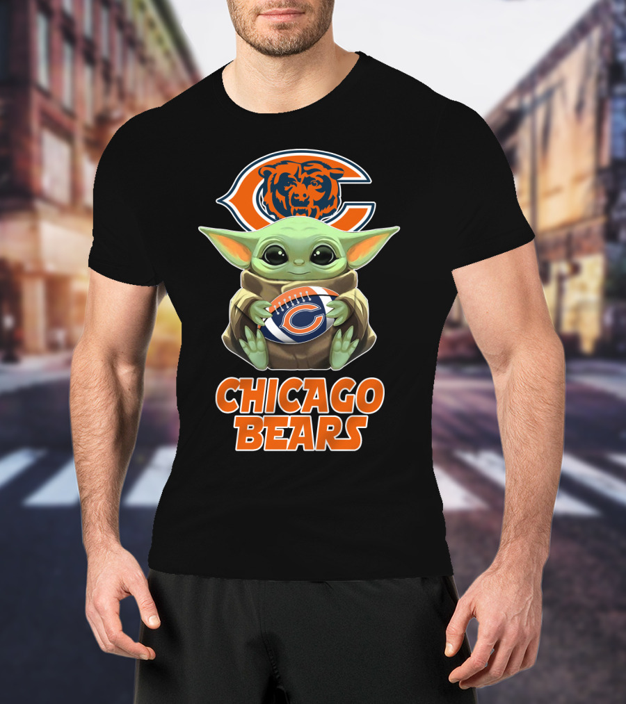 Chicago Bears Baby Yoda Football Fan T-Shirt