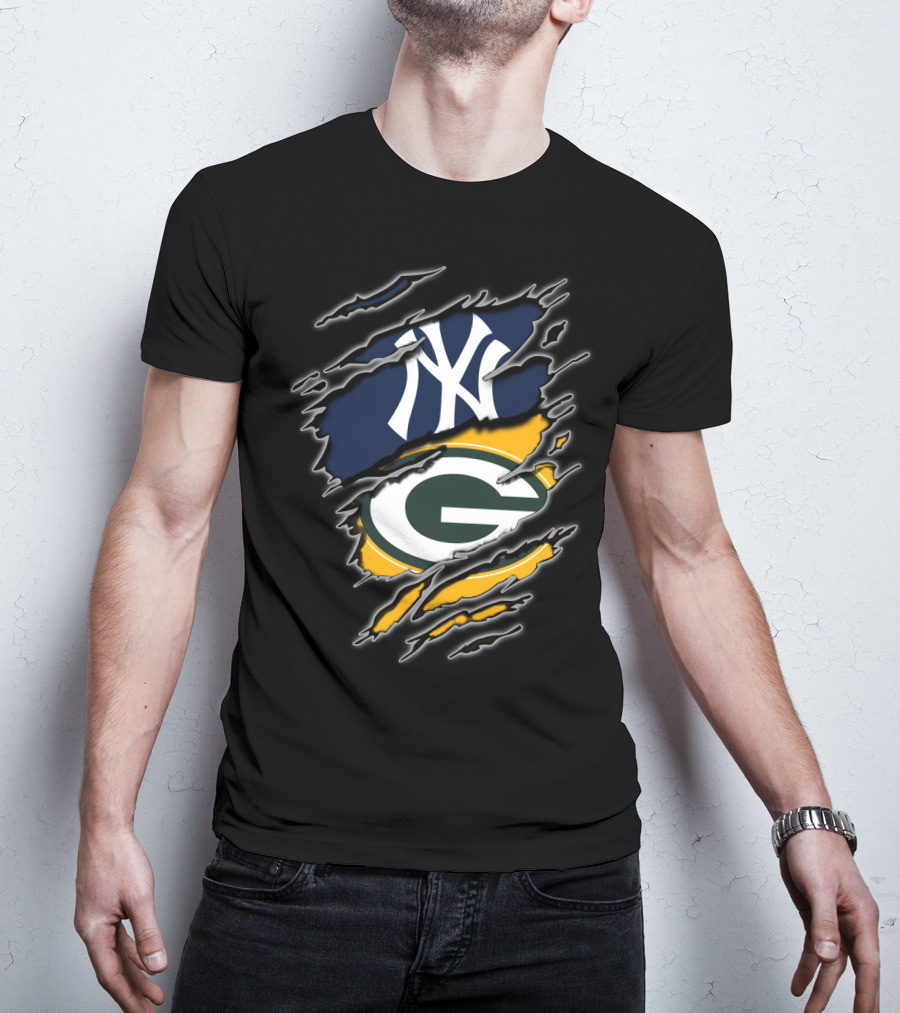 New York Yankees Green Bay Packers Fan Cross-Logo T-Shirt