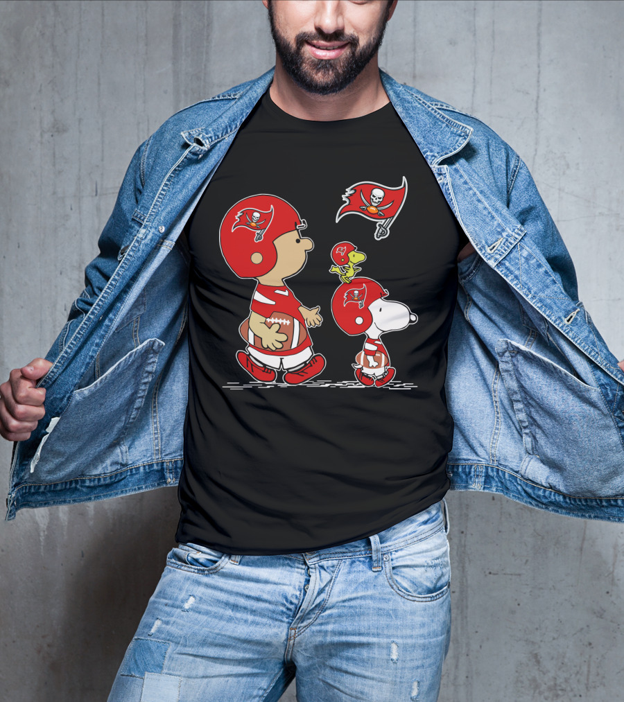 Buccaneers Snoopy Football Team Peanuts Characters Wearing Helmets And Flag T-Shirt