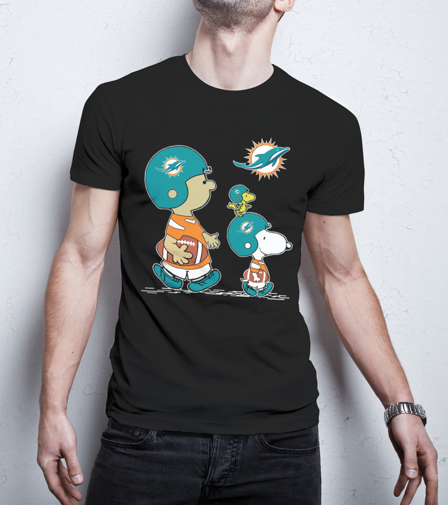 Miami Dolphins Snoopy And Woodstock Football Adventure T-Shirt