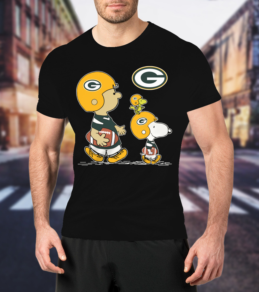 Packers Snoopy Charlie Brown Woodstock Football Helmets T-Shirt