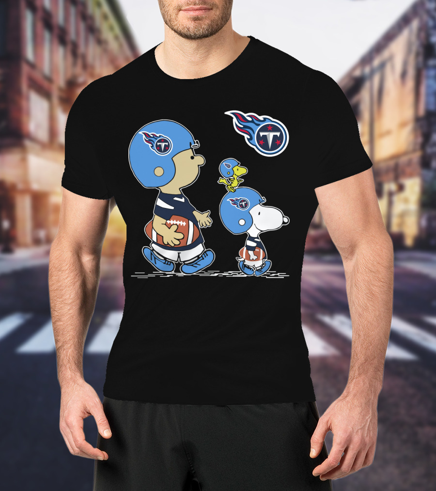 Titans Snoopy Charlie Brown Woodstock Football Helmets T-Shirt