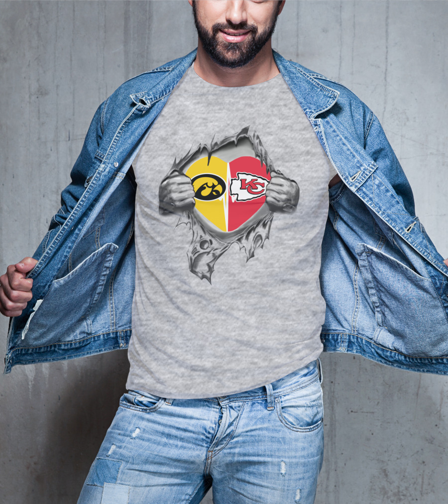 Iowa Hawkeyes And Kansas City Chiefs Heart In My Heart T-Shirt