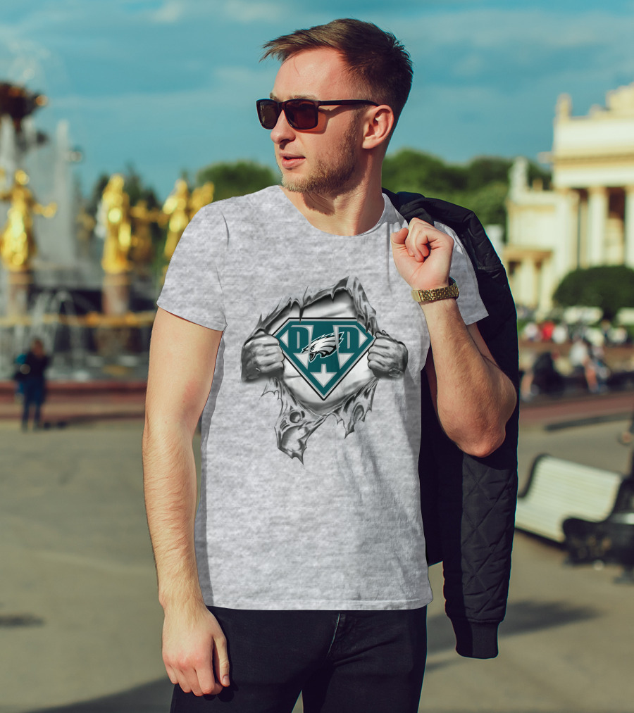 Eagles Dad Super Logo With Shield And Hands T-Shirt