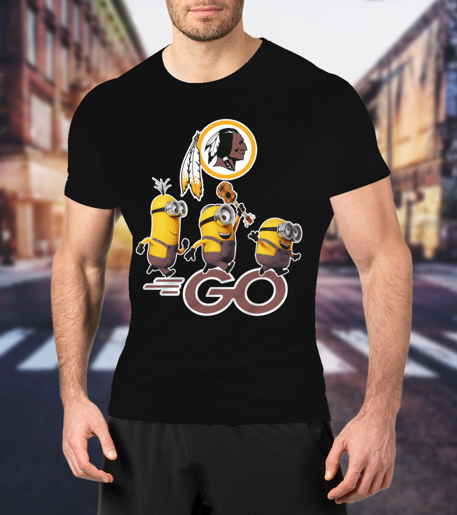Minions Go Redskins Fan Logo With Ukulele And Feathers T-Shirt
