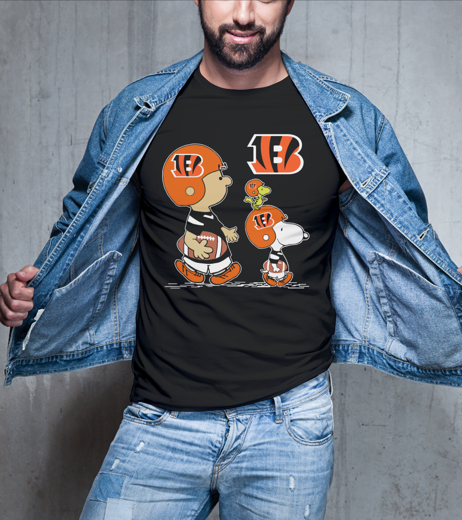 Bengals Snoopy And Friends Football Team Spirit T-Shirt