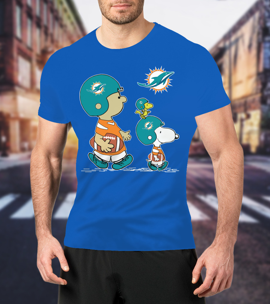 Miami Dolphins Snoopy Woodstock Friends Peanuts Football Collaboration T-Shirt