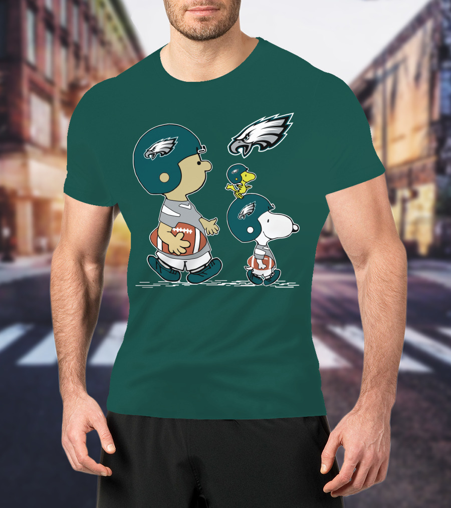 Philadelphia Eagles Snoopy And Woodstock Football Helmets T-Shirt