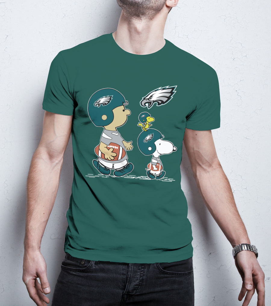 Philadelphia Eagles Snoopy And Woodstock Football Helmets T-Shirt