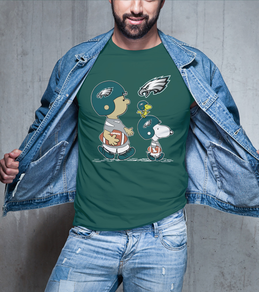 Philadelphia Eagles Snoopy And Woodstock Football Helmets T-Shirt