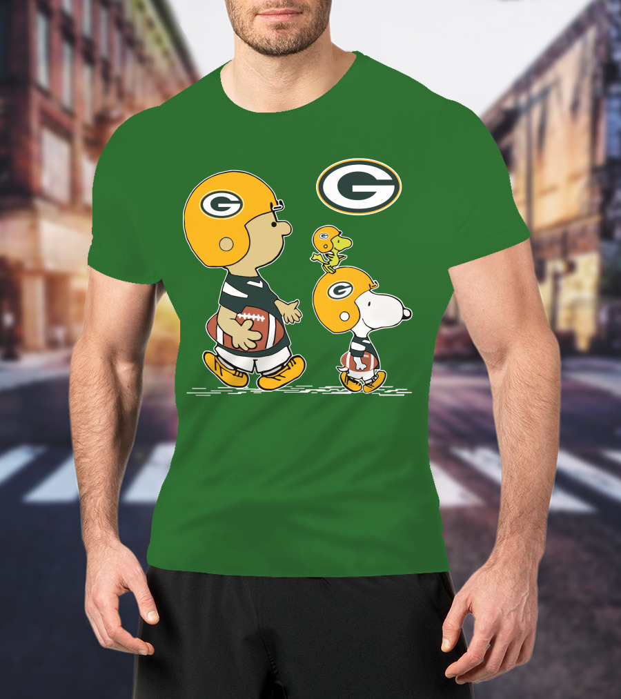 Packers Charlie Brown Snoopy Woodstock Football Helmet T-Shirt