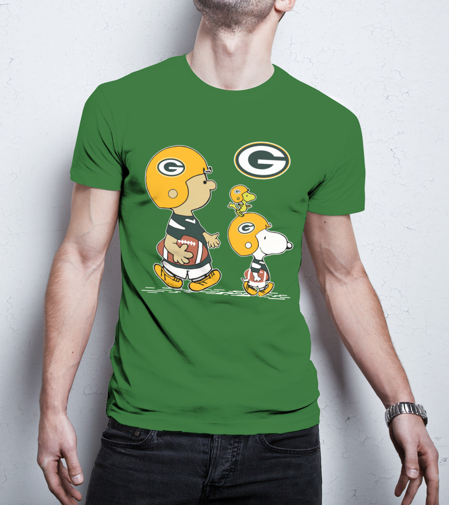Packers Charlie Brown Snoopy Woodstock Football Helmet T-Shirt