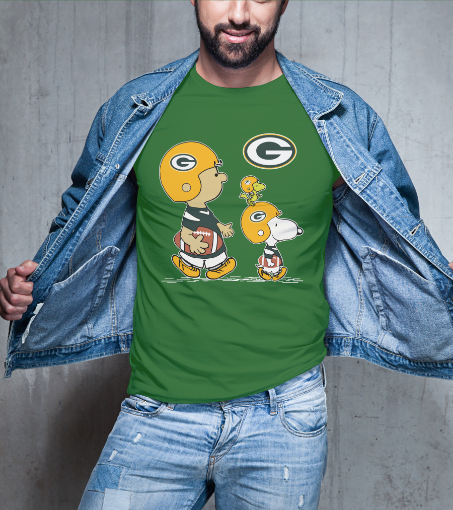 Packers Charlie Brown Snoopy Woodstock Football Helmet T-Shirt