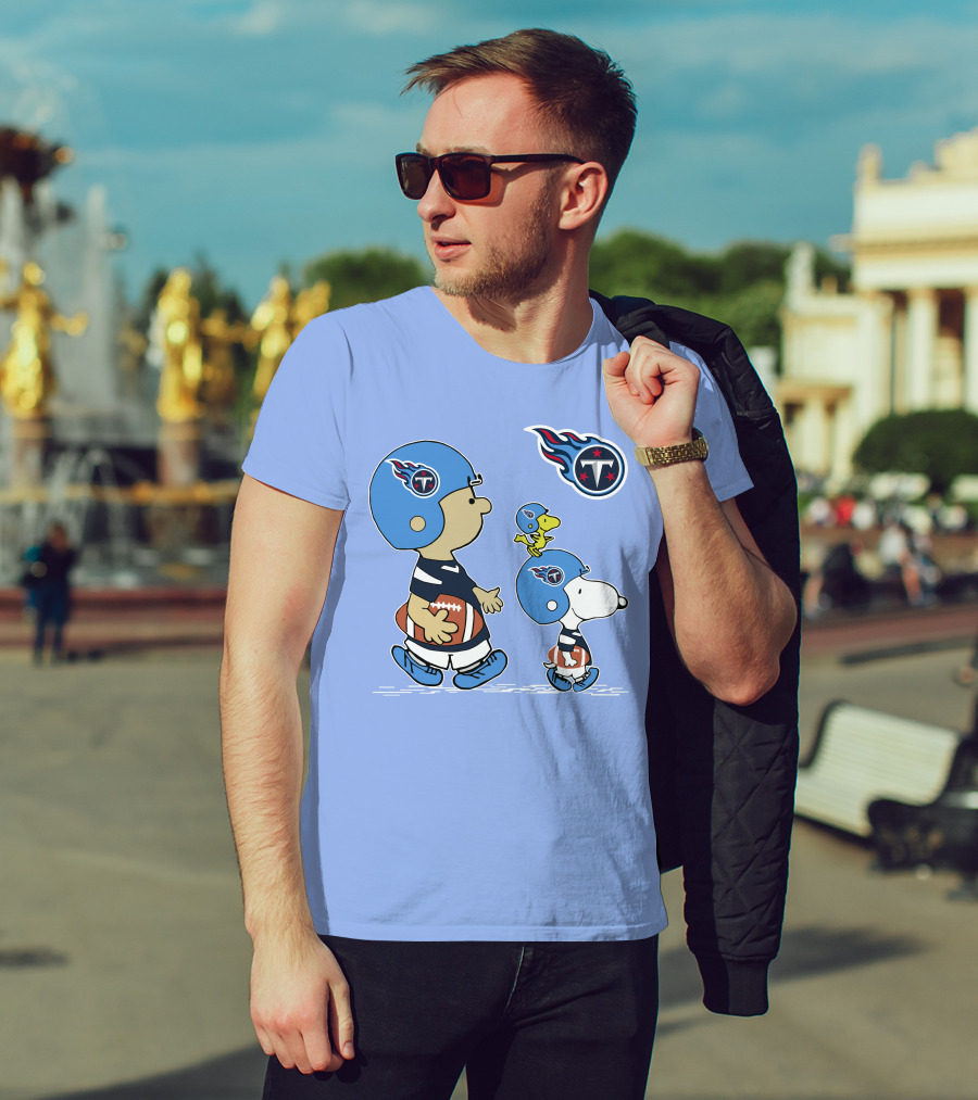 Titans Football Snoopy And Friends Helmet Walk T-Shirt