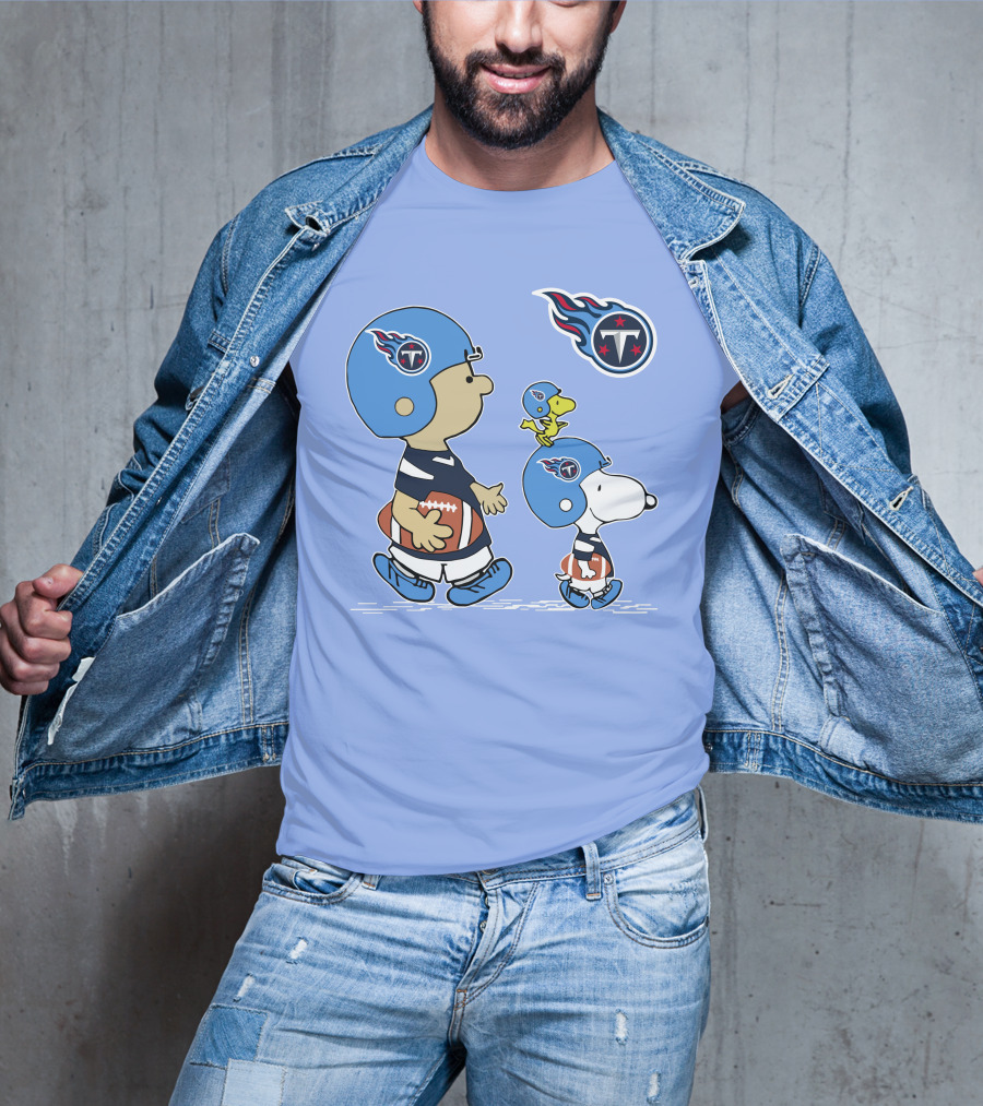 Titans Football Snoopy And Friends Helmet Walk T-Shirt