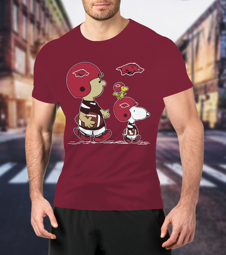 Arkansas Razorbacks Snoopy Football Peanuts Characters With Helmets T-Shirt