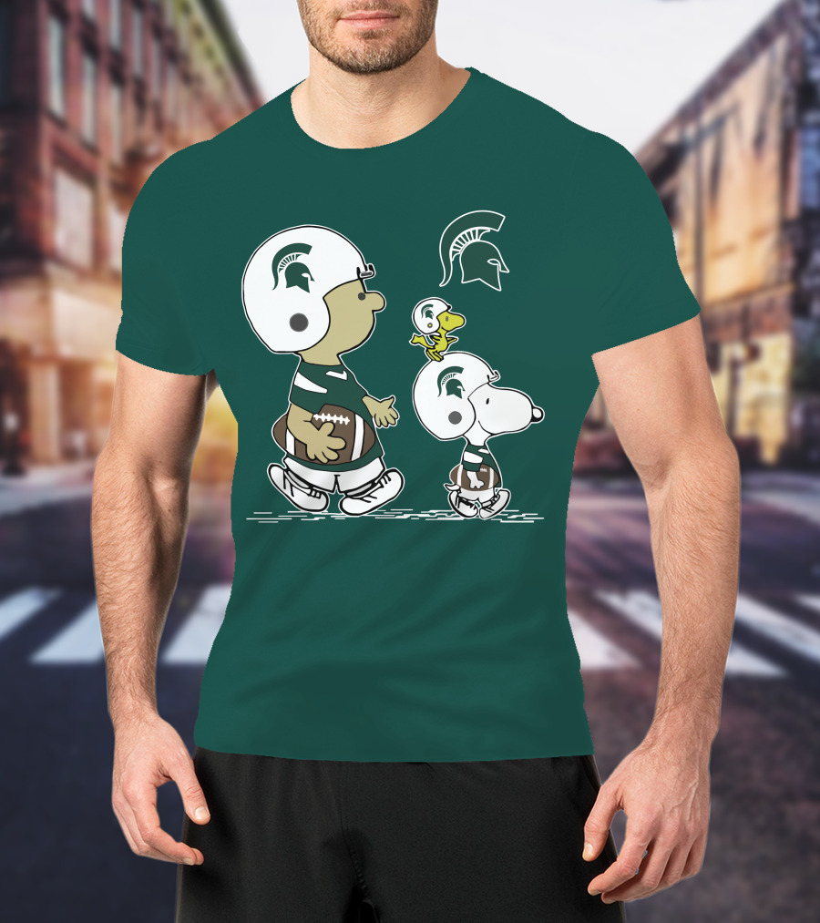 Michigan State Spartans Snoopy And Woodstock Football Gear T-Shirt