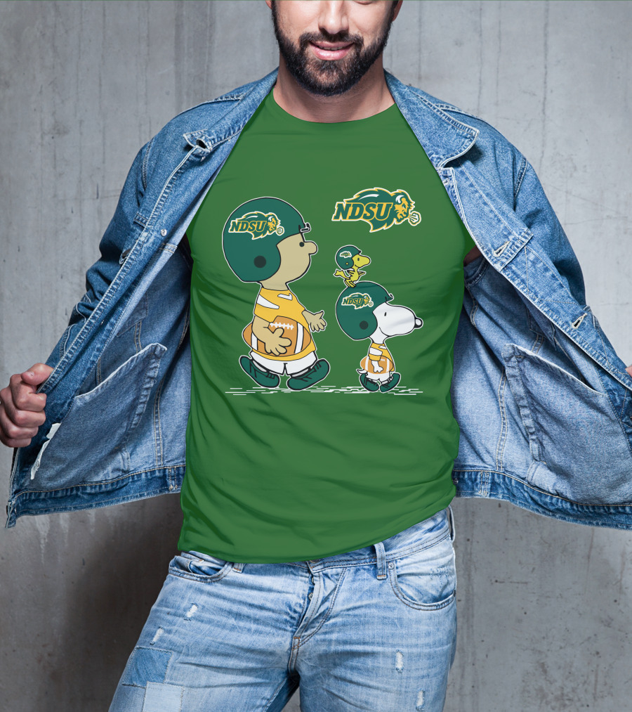 NDSU Snoopy And Woodstock Football Pee Wee Herman T-Shirt