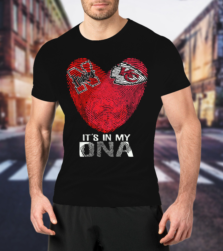 Nebraska Cornhuskers Kansas City Chiefs It's In My DNA Fingerprint Heart T-Shirt
