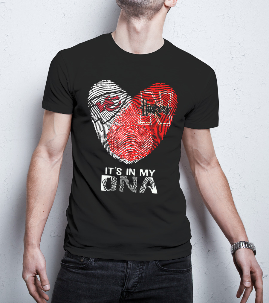 Chiefs Huskers It's In My Dna Fingerprint Heart T-Shirt