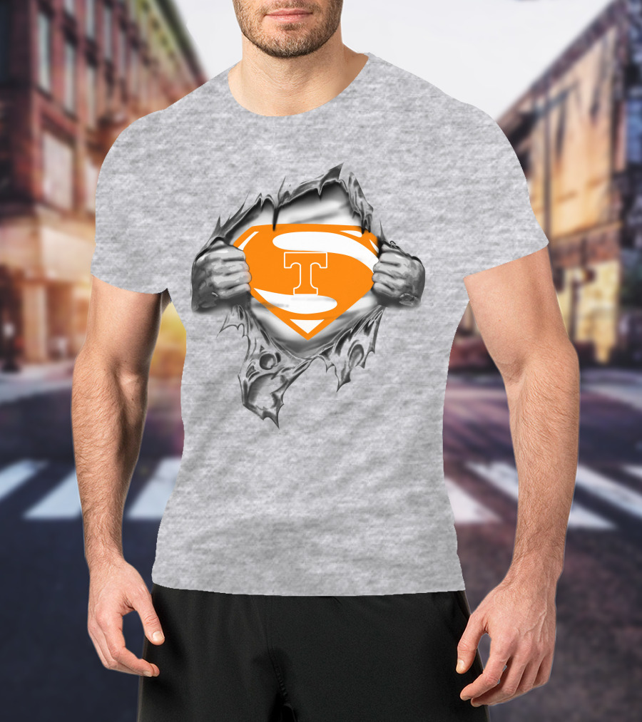 Tennessee Vols Superman Logo Tear T-Shirt