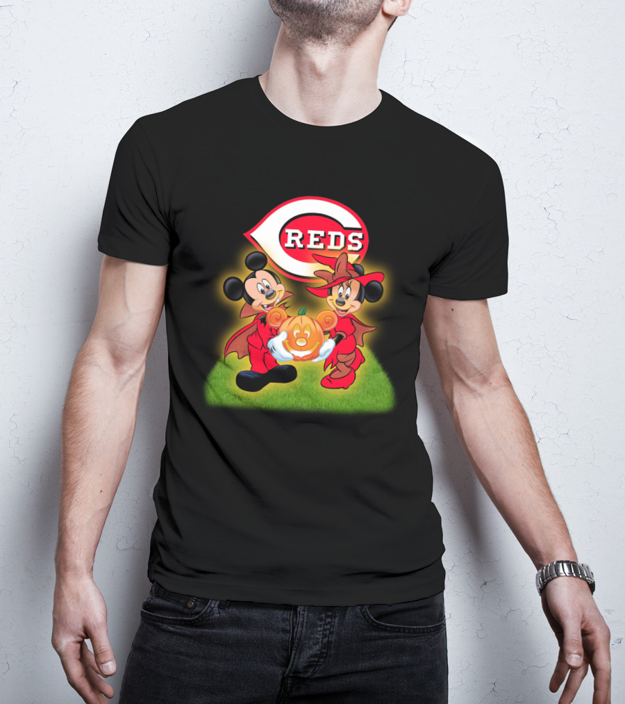 Cincinnati Reds Halloween Mickey Minnie Pumpkin T-Shirt