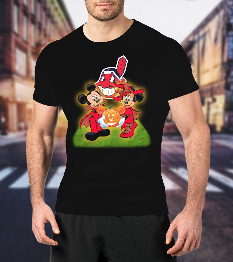 Mickey Minnie Halloween Cleveland Indians Pumpkin T-Shirt