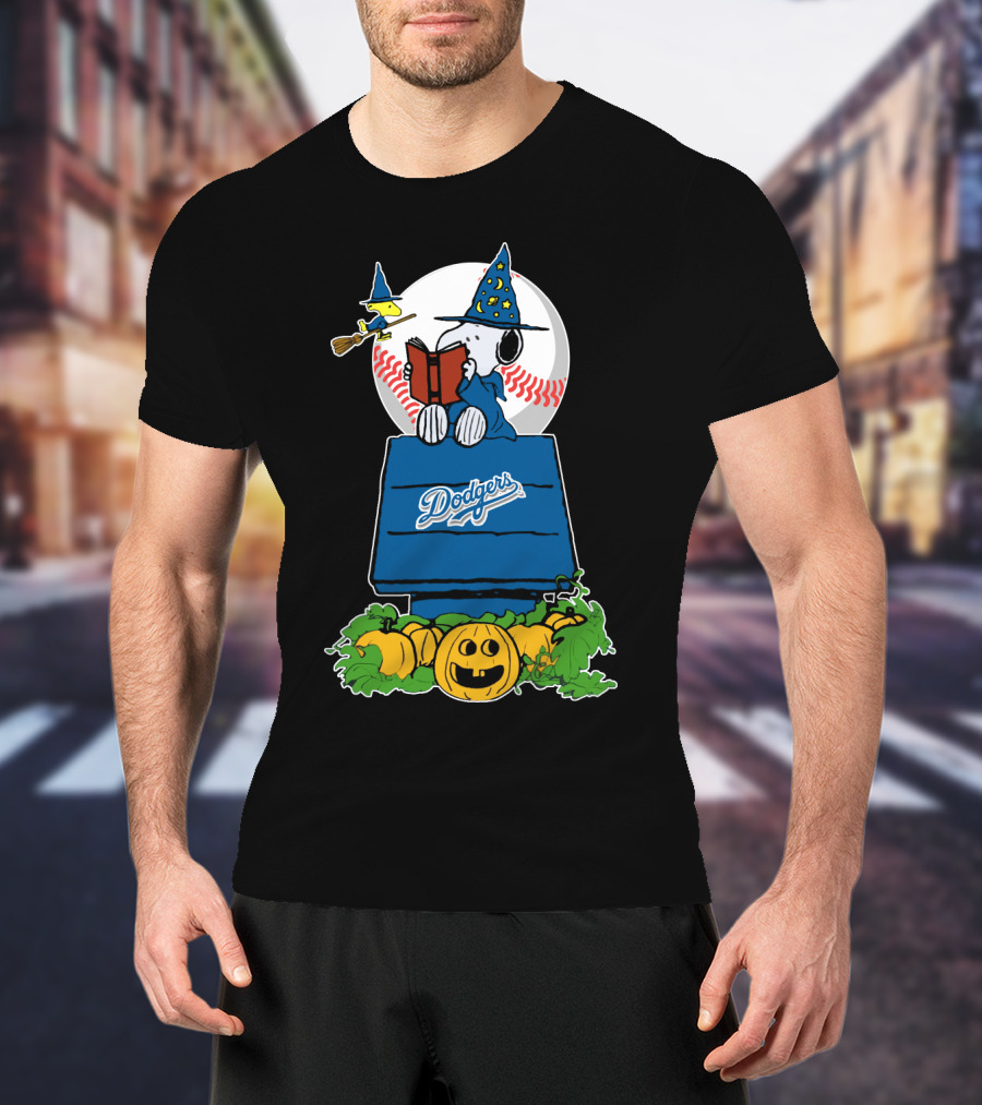 Halloween Dodgers Snoopy Wizard With Woodstock And Pumpkins T-Shirt