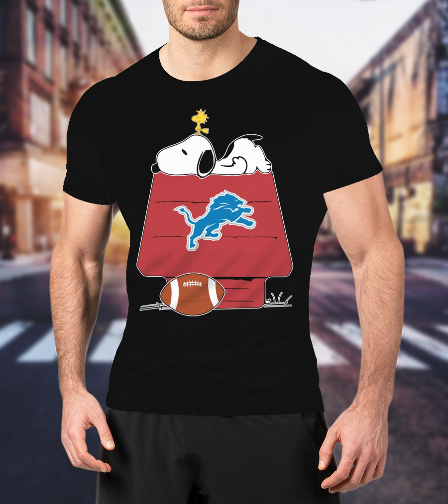 Detroit Lions Snoopy Woodstock Football T-Shirt