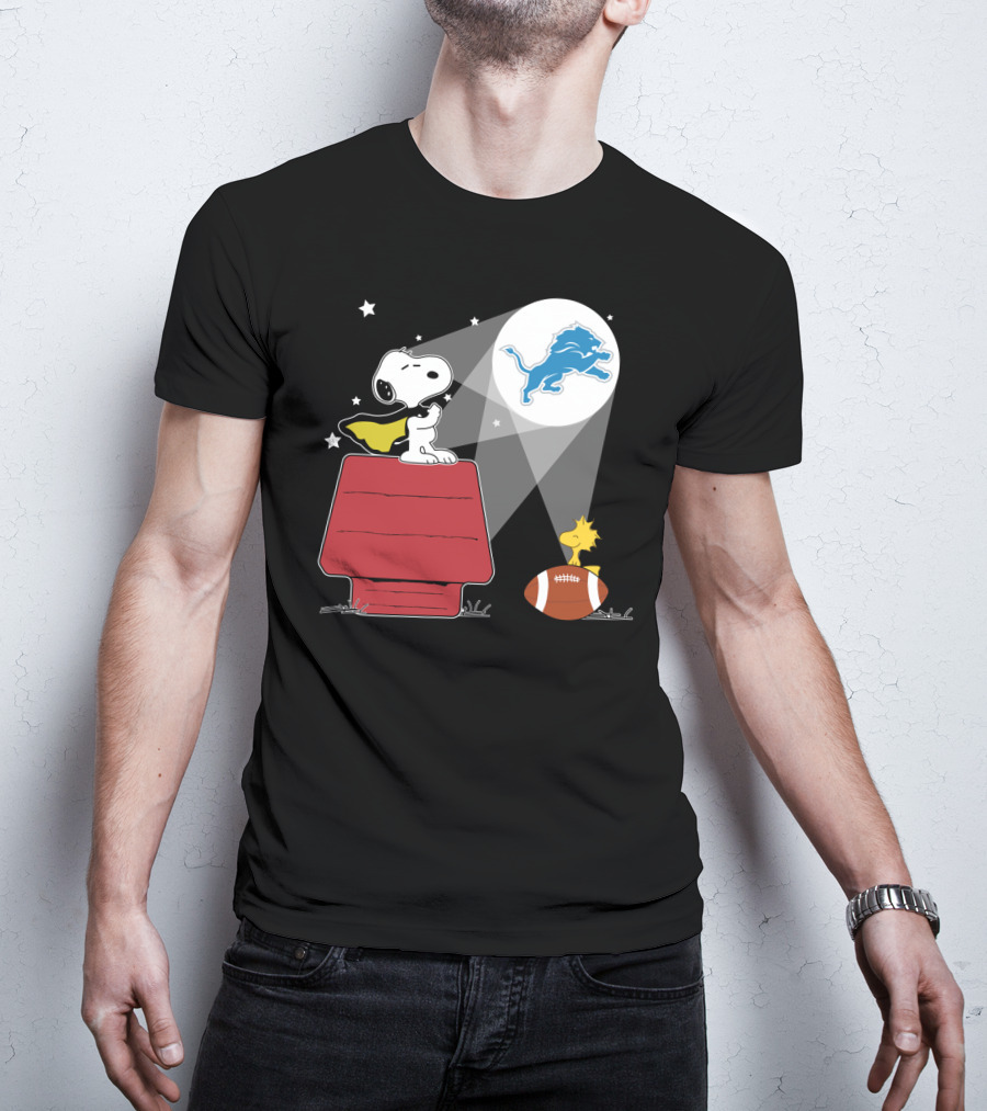 Snoopy Woodstock Moonlight Detroit Lions Football T-Shirt