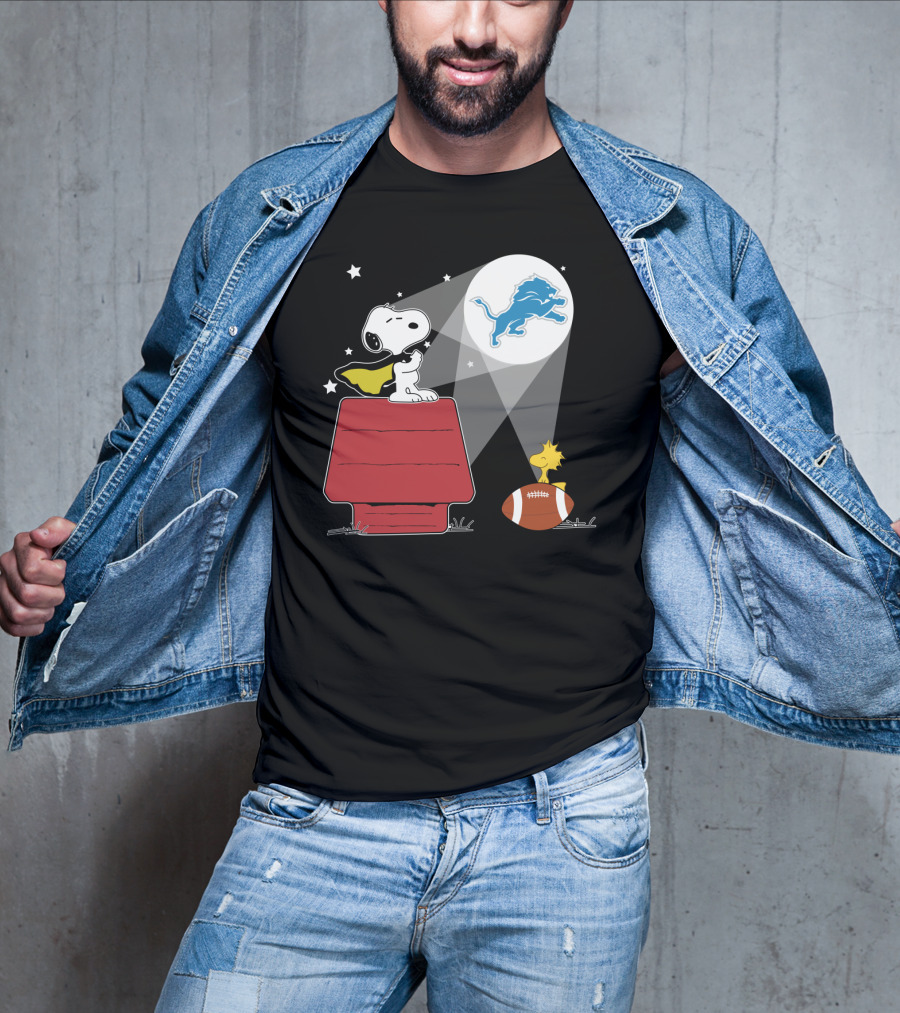 Snoopy Woodstock Moonlight Detroit Lions Football T-Shirt