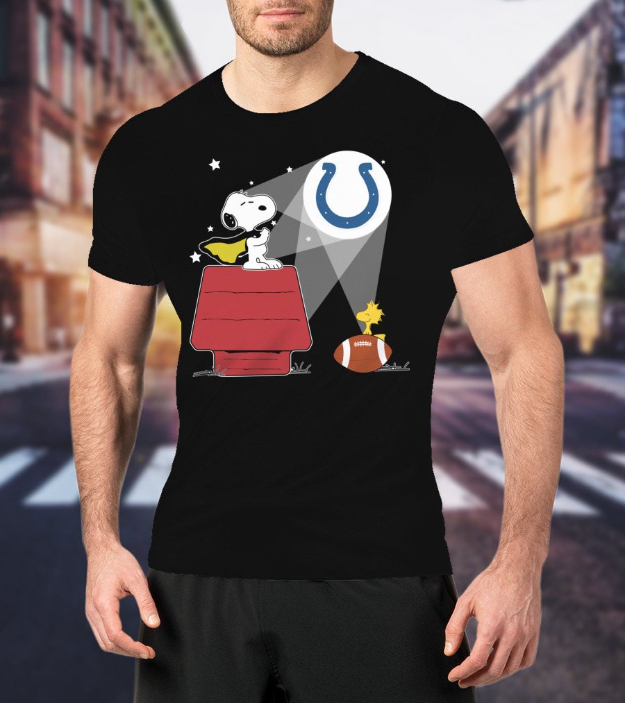 Indianapolis Colts Snoopy And Woodstock Football T-Shirt