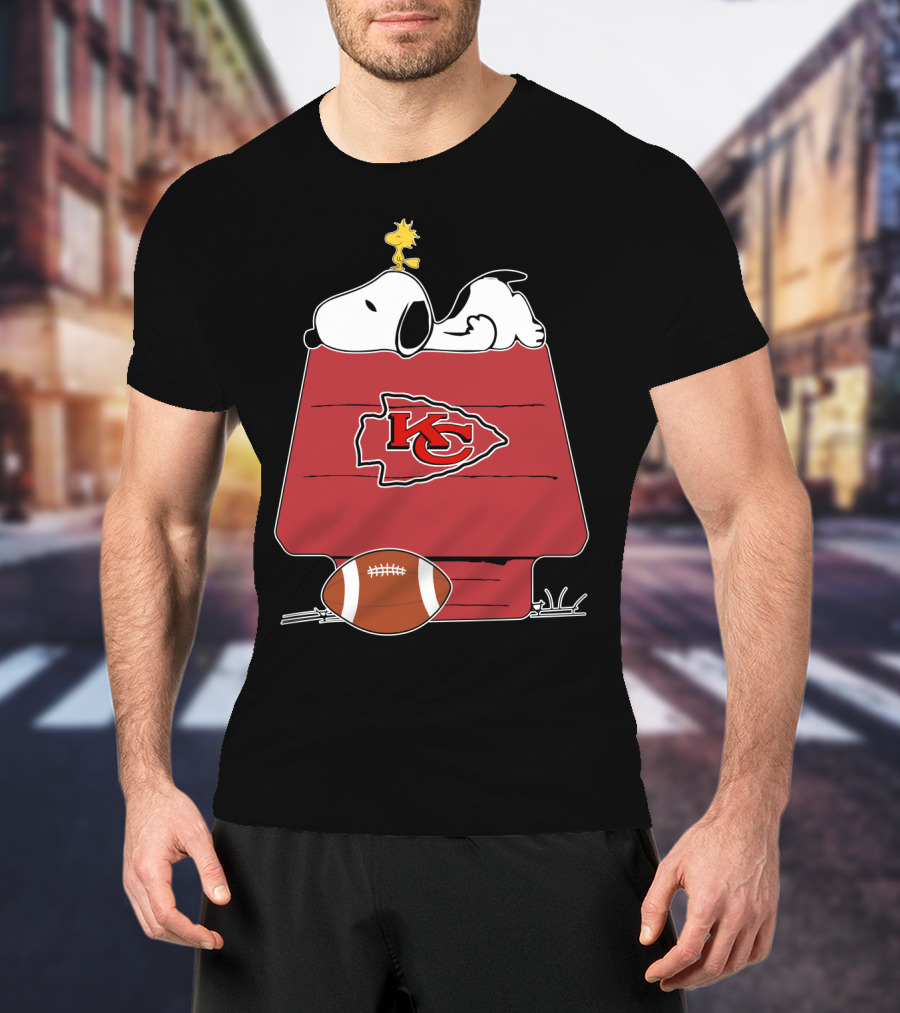 Kansas City Chiefs Kc Snoopy Doghouse Football T-Shirt