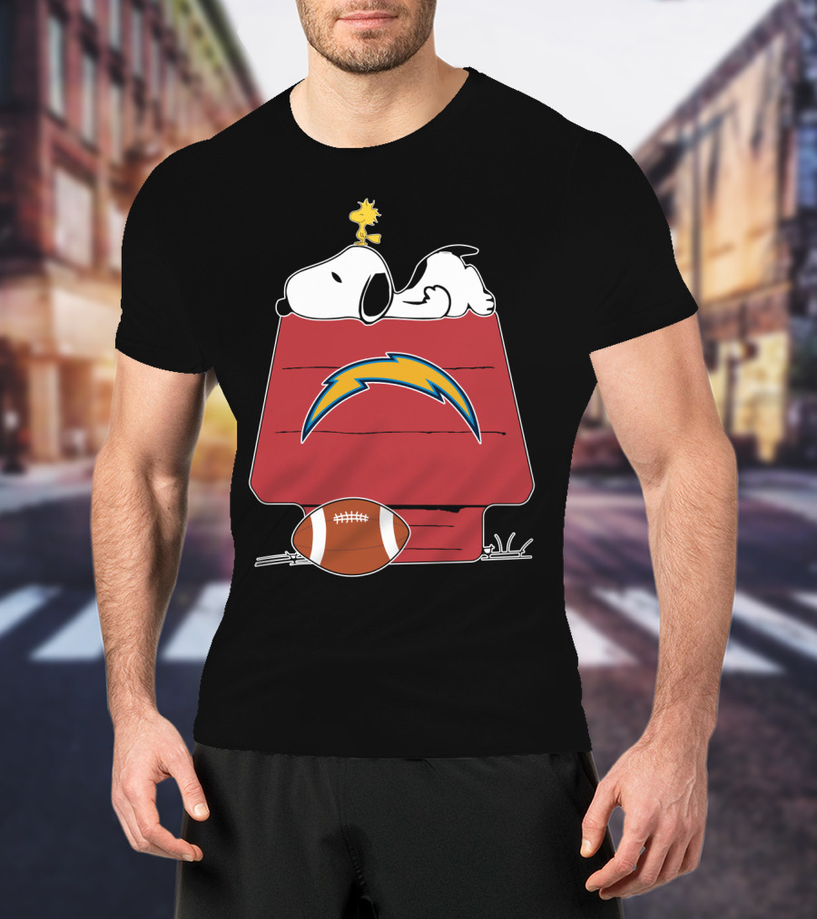 Snoopy And Woodstock Los Angeles Chargers Football Doghouse T-Shirt