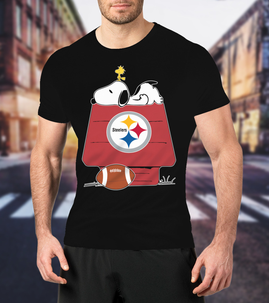 Snoopy And Woodstock With Pittsburgh Steelers Logo And Football On Doghouse T-Shirt