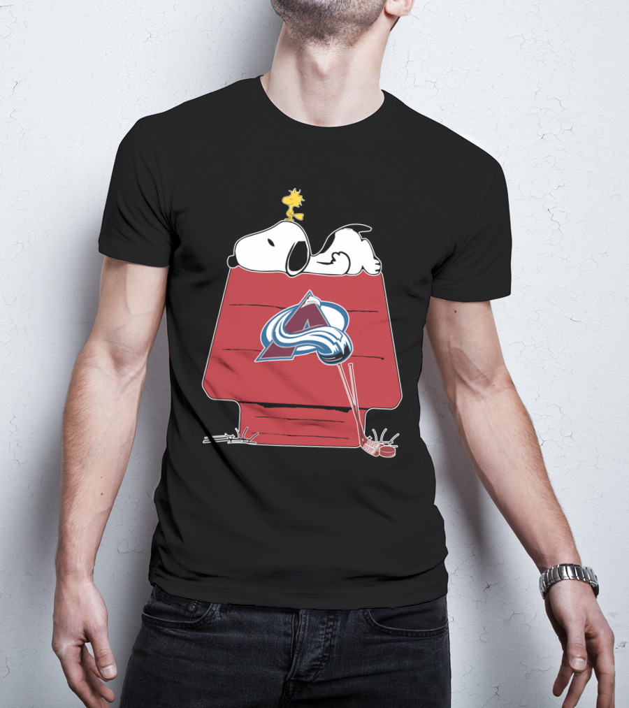 Snoopy And Woodstock Colorado Avalanche Doghouse T-Shirt