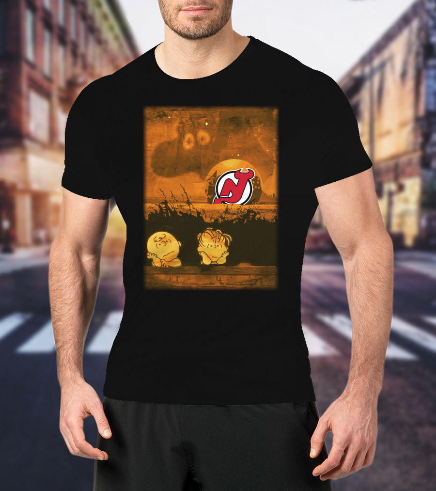New Jersey Devils Halloween Peanuts Pumpkin Patch Scene T-Shirt
