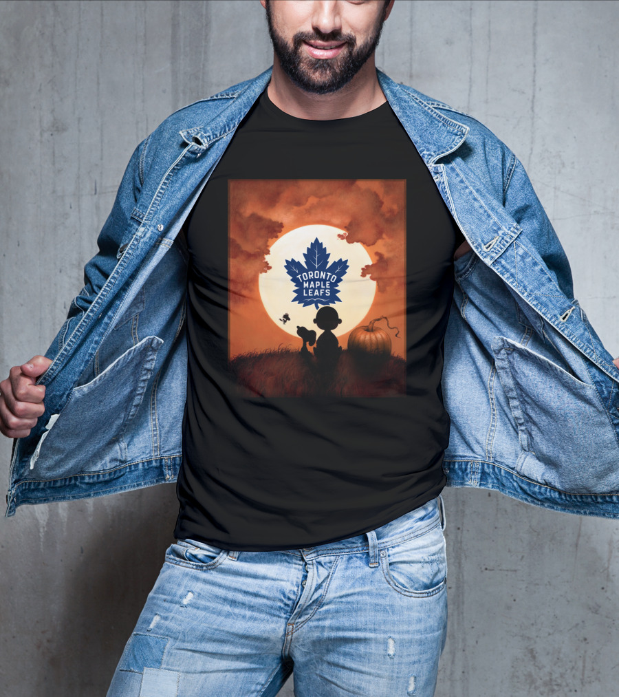 Toronto Maple Leafs Halloween Moon Silhouette With Pumpkin T-Shirt