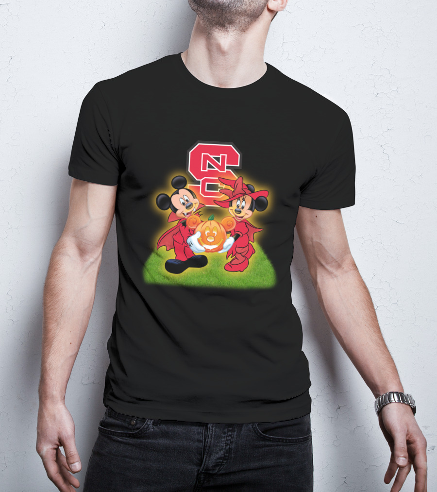 Nc State Wolfpack Halloween Football Mickey Minnie Pumpkin T-Shirt