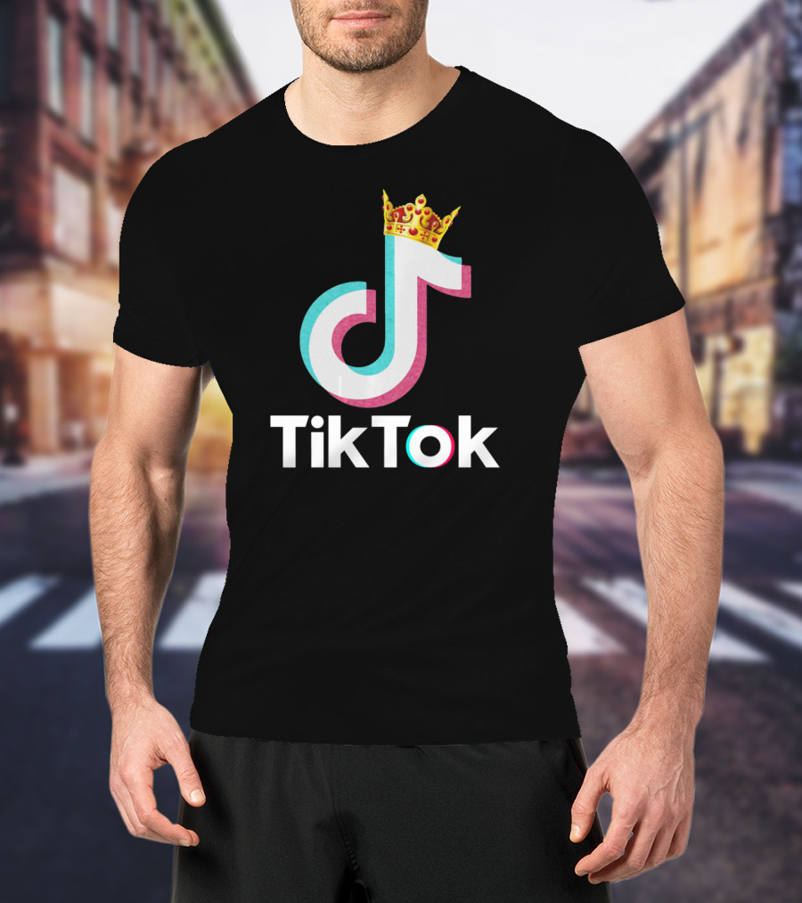 Funny TikTok Dancing Musician DJ Love With Crown T-Shirt