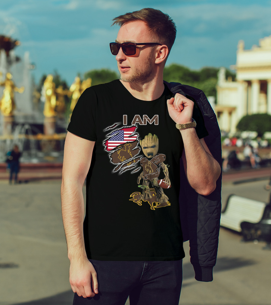 I Am Wyoming Baby Groot American Flag Cowboy Football Player T-Shirt