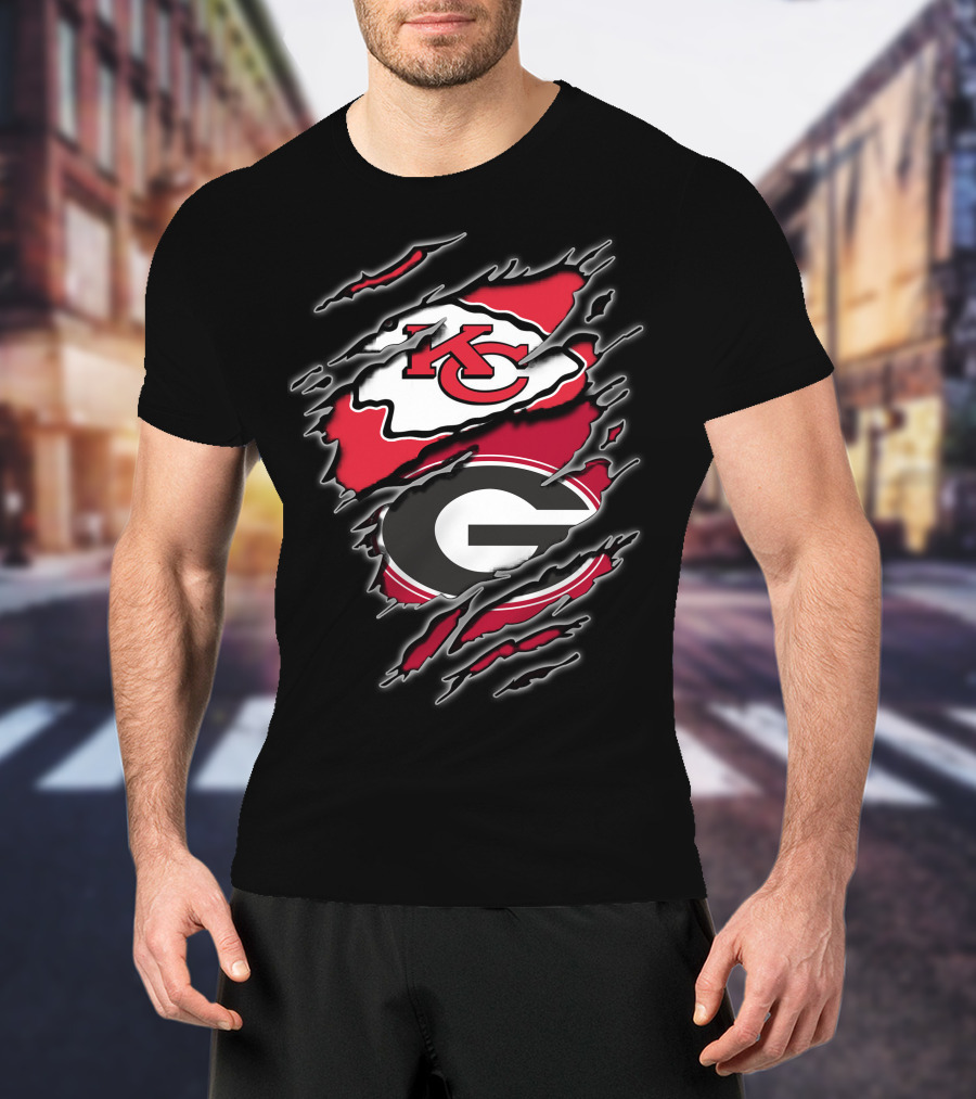 Chiefs Bulldogs KC G Logo Torn Layer T-Shirt