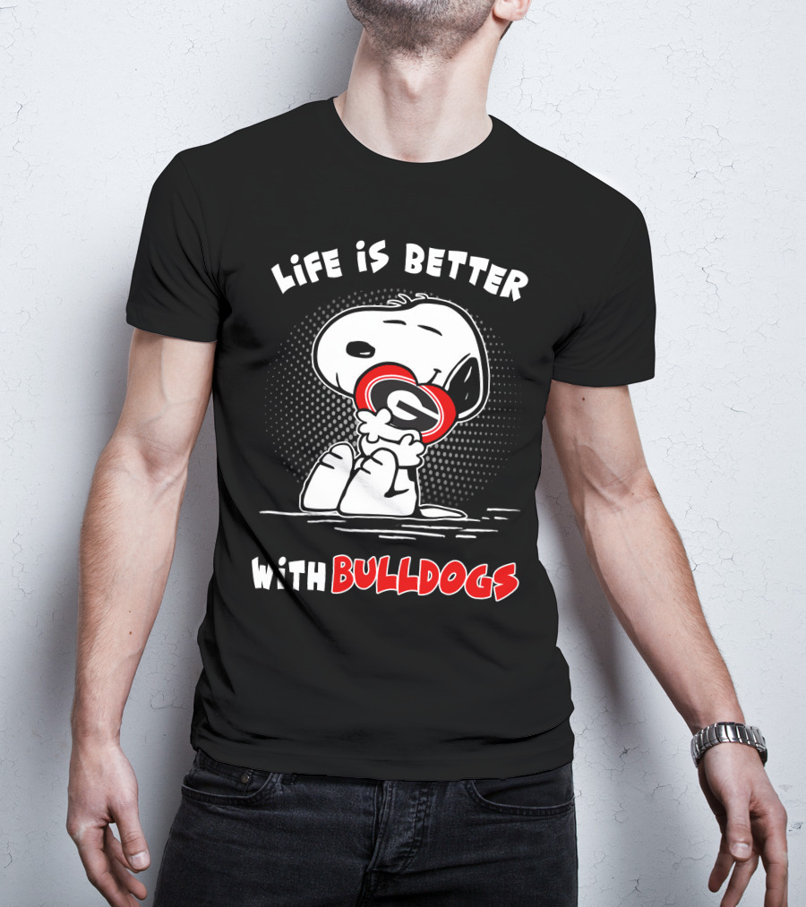 Life Is Better With Bulldogs Snoopy Hugging Georgia Helmet T-Shirt