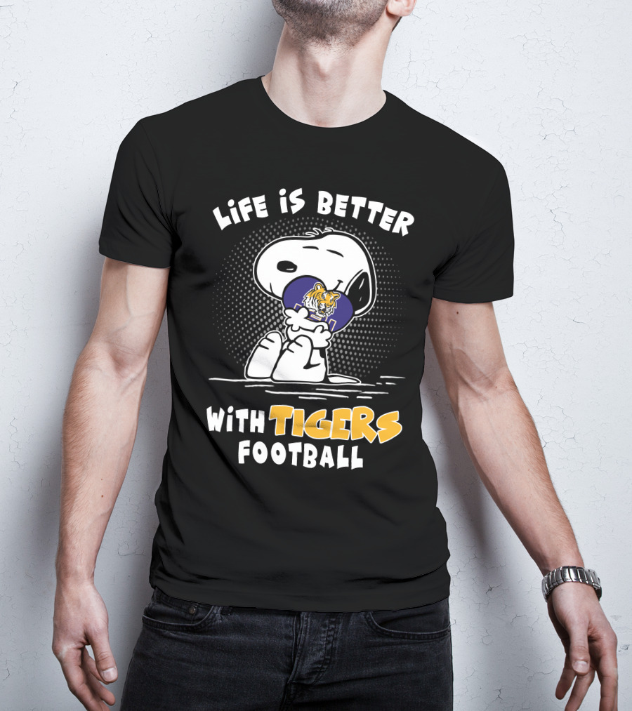 Life Is Better With Tigers Football Snoopy Lsu Tigers Helmet T-Shirt