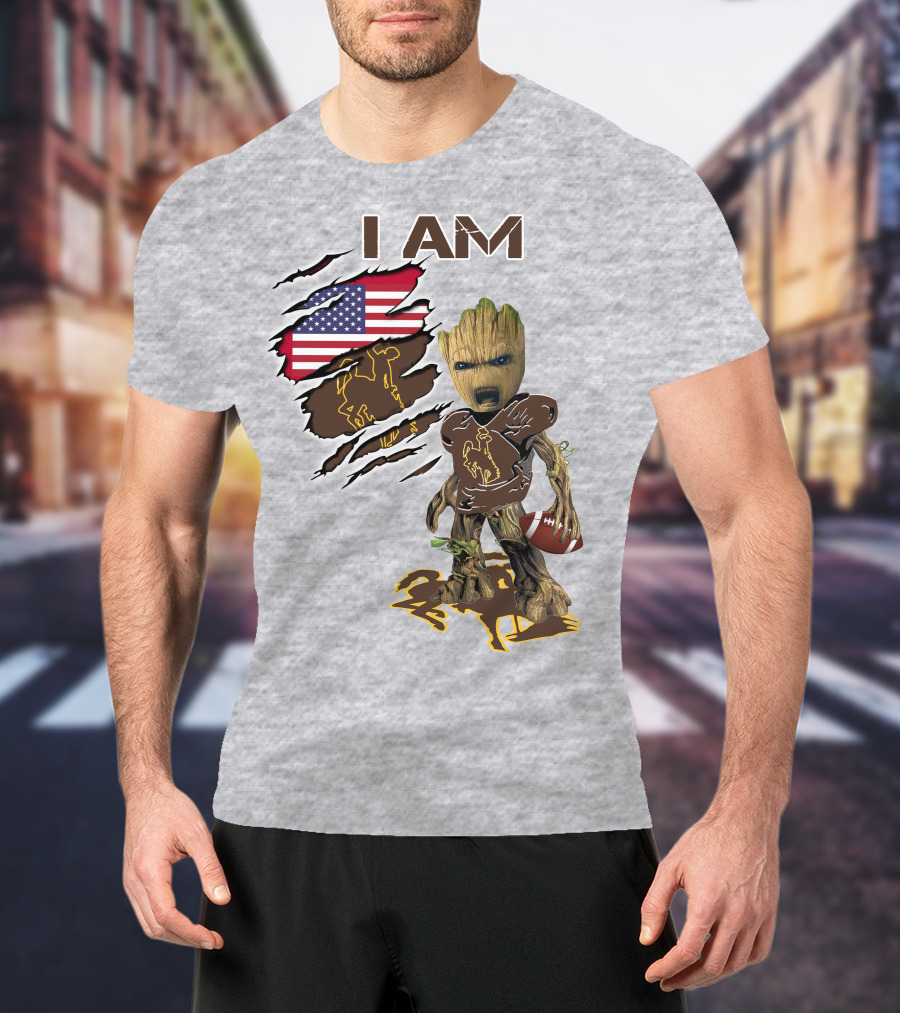 I AM Wyoming Baby Groot Football American Flag Cowboy T-Shirt