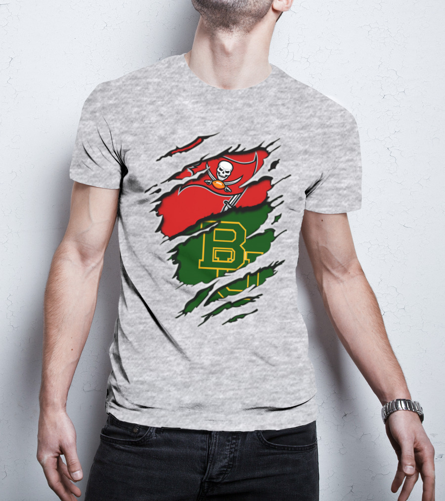 Buccaneers Baylors Skull Flag Ripped T-Shirt