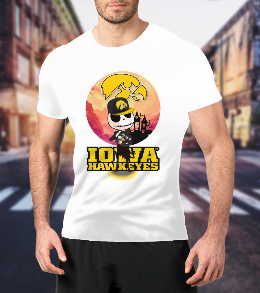 Iowa Hawkeyes Halloween Skull T-Shirt