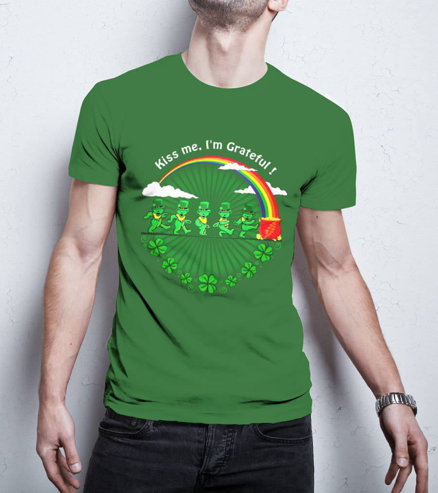 Kiss Me I'm Grateful Rainbow Leprechauns And Shamrock Parade T-Shirt